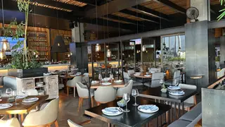 Modern Restaurants